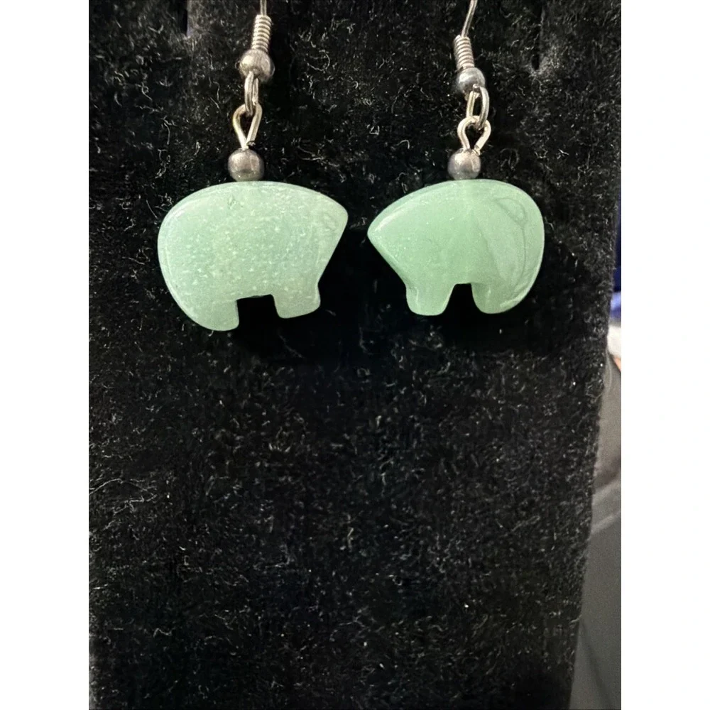 GREEN AGATE HEARTLINE BEAR EARRINGS, Small -Silver Tone Ear Wires